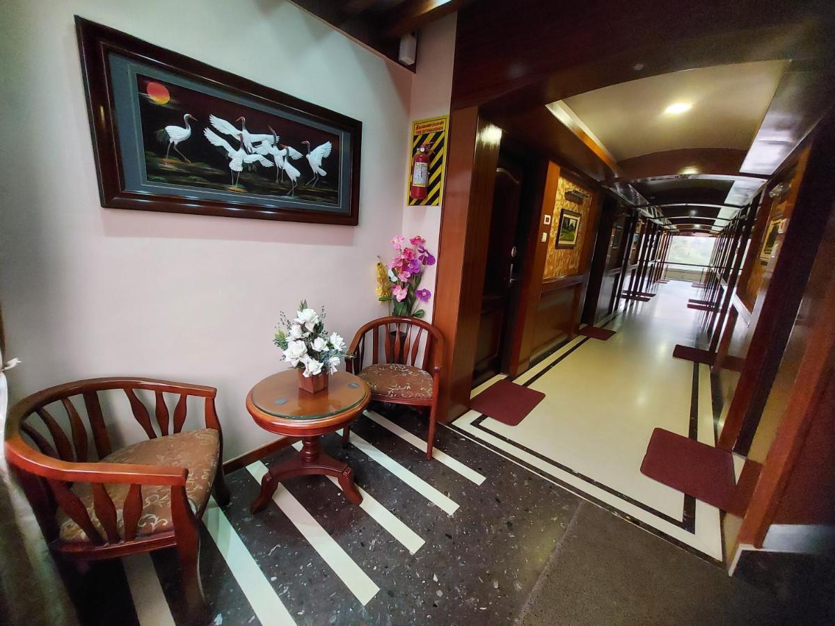 Astoria Residency Hotel Ooty Bagian luar foto
