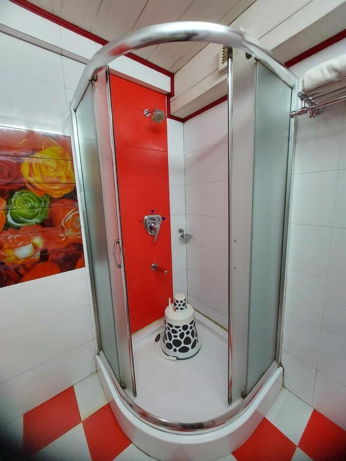 Astoria Residency Hotel Ooty Bagian luar foto